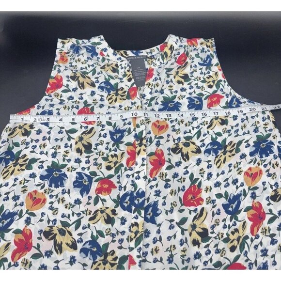 Chelsea & Theodore Women’s Sleeveless Floral Button Up V Neck Blouse Top Sz L - Picture 7 of 8